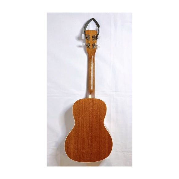 Cordoba 15CM Concert Ukulele - Picture 2 of 8